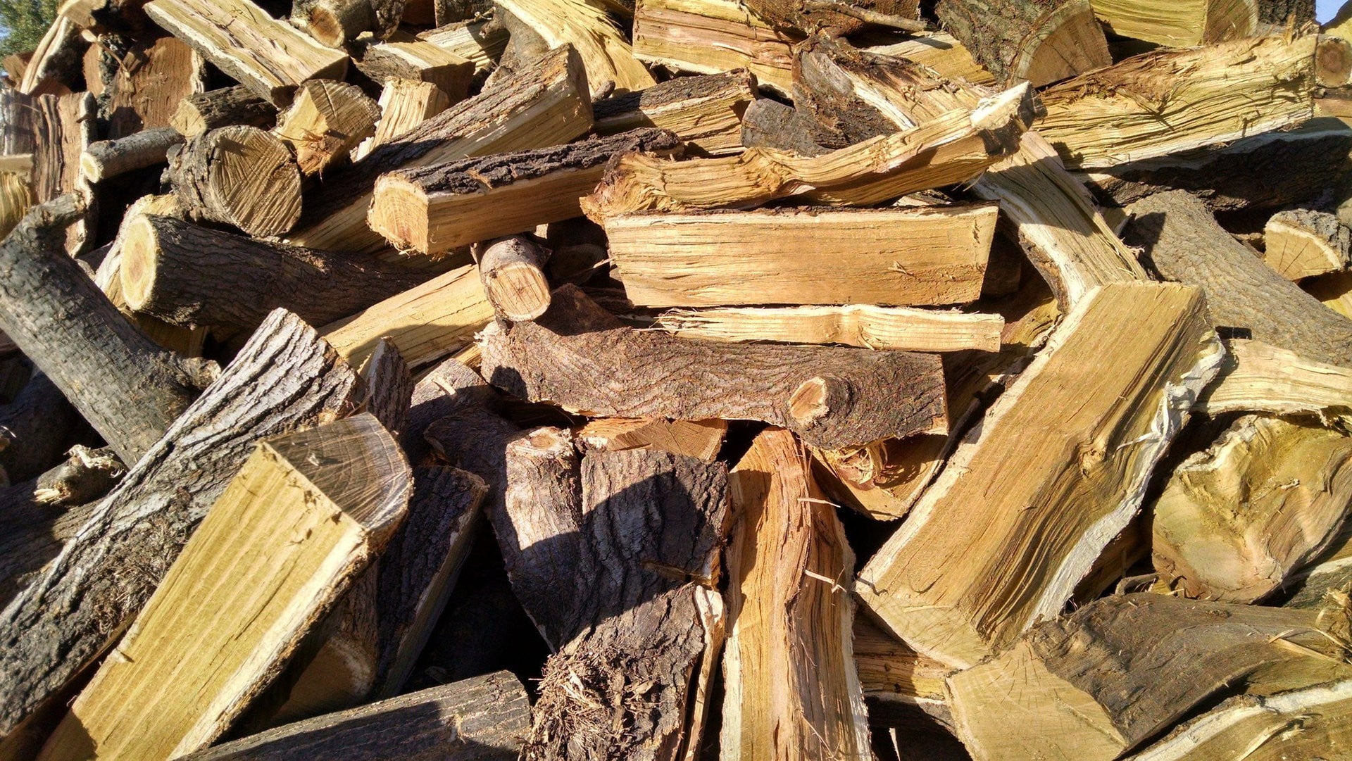 Hickory Logs 1/3 cord